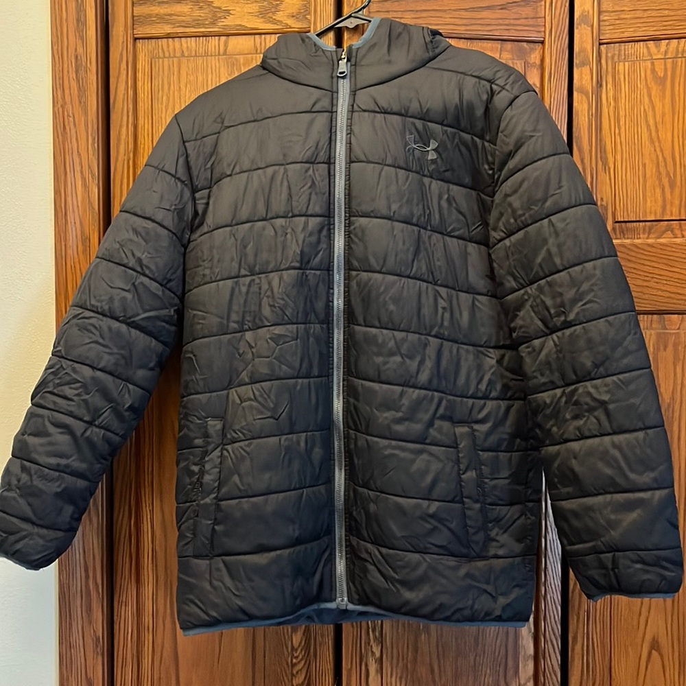 black underarmor jacket, size youth xl
